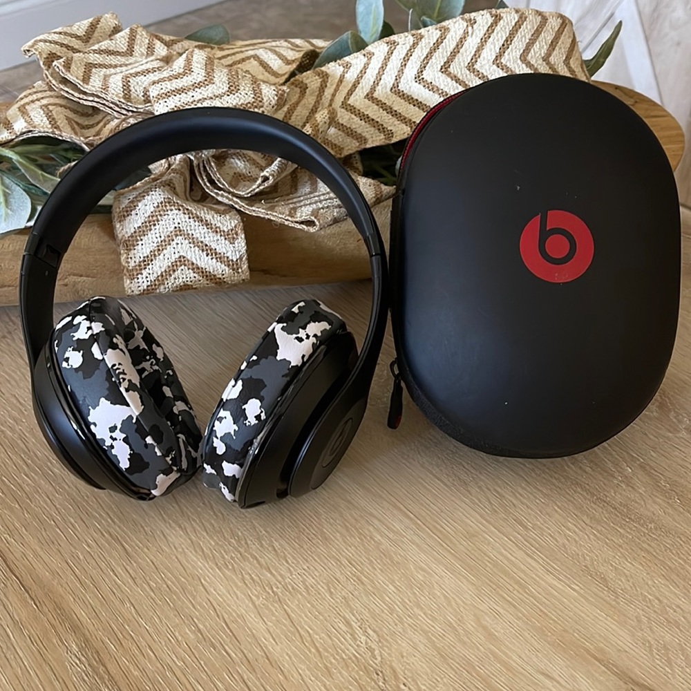 Beats Studio Wireless Limited Edition